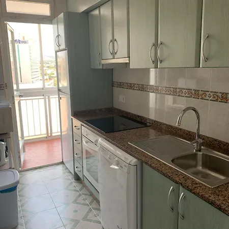 Appartement Service Apart Lazaro- Aguamarina 49 *